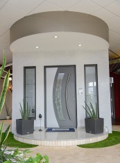 Ausstellung - Haustür