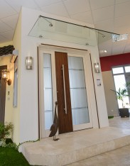 Ausstellung - Haustür